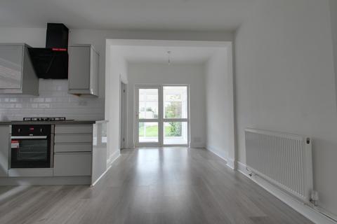 3 bedroom semi-detached house to rent - Knightthorpe Road, Loughborough