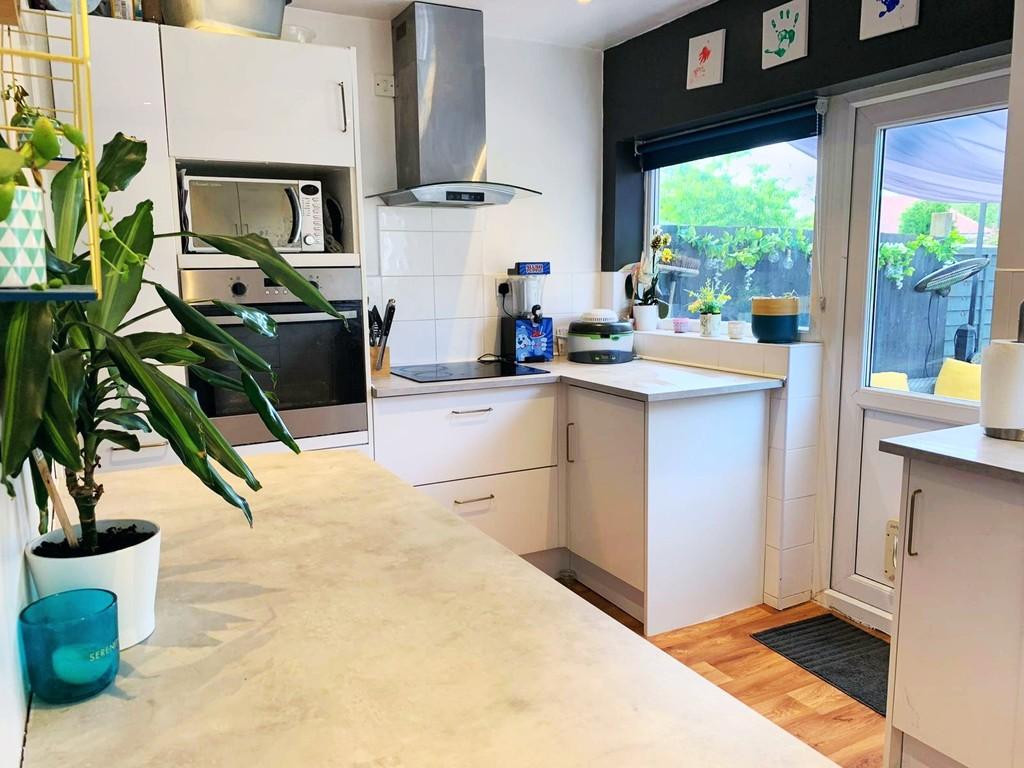 Hill Top Road, Northfield, Birmingham 3 bed semidetached house £250,000