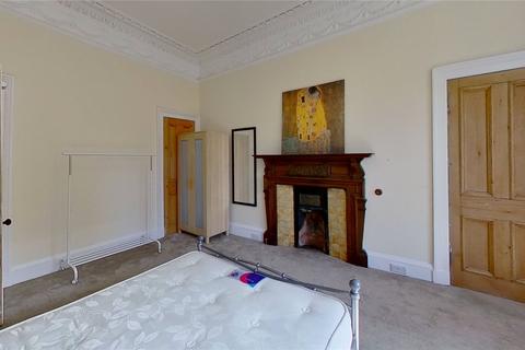 4 bedroom flat to rent, (1f1) Warrender Park Road, Marchmont, Edinburgh, EH9