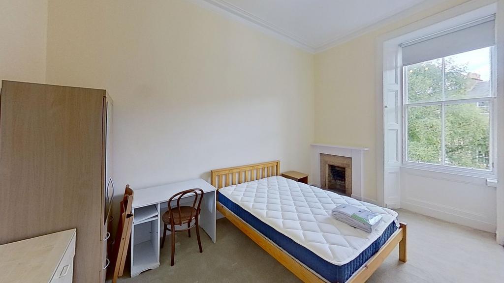 House in Edinburgh - View 2