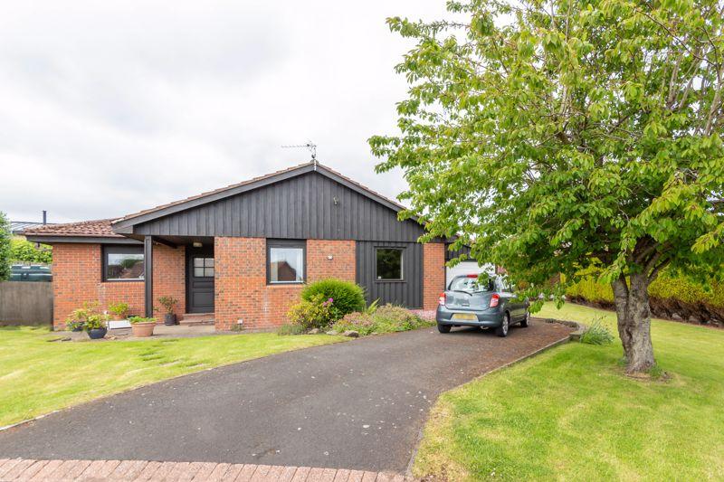 Mariners View, Amble, Morpeth 3 bed detached bungalow £295,000