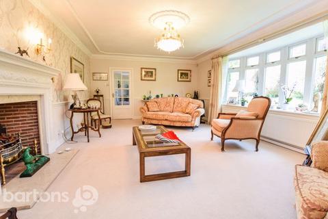 11 Queensway, Rotherham, S60 3EE