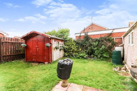 3 bedroom detached house for sale - The Queensway, hull