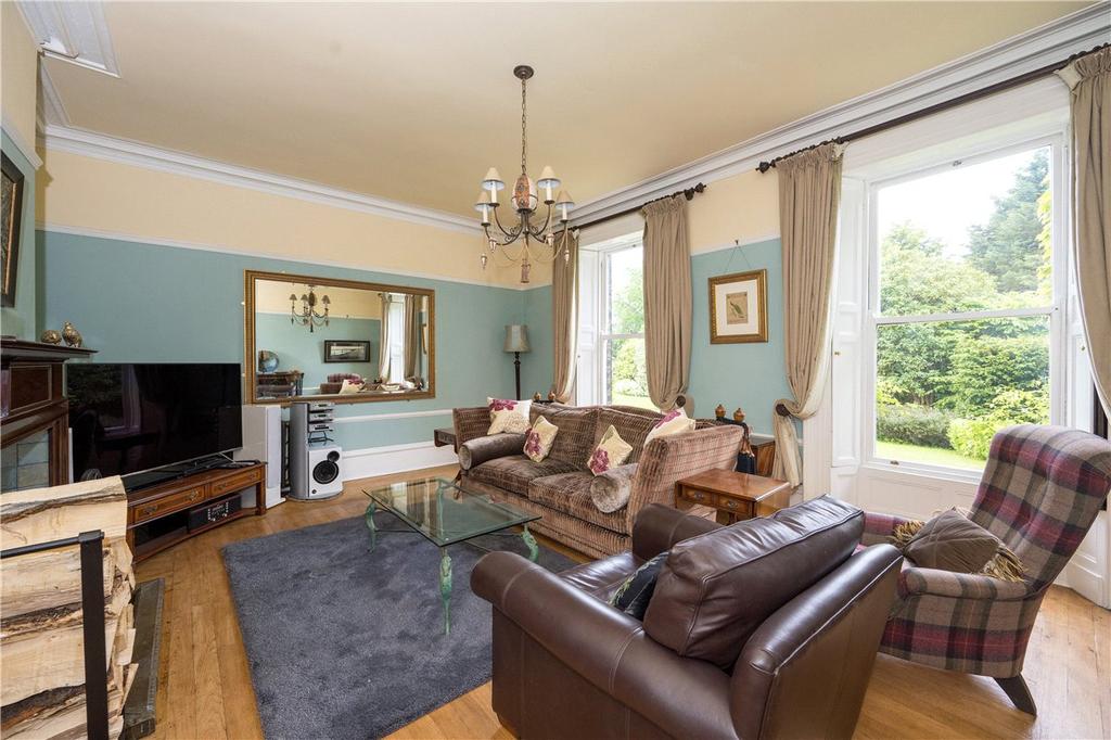 Spen Hall, Spen Lane, Gomersal, West Yorkshire, BD19 6 bed detached