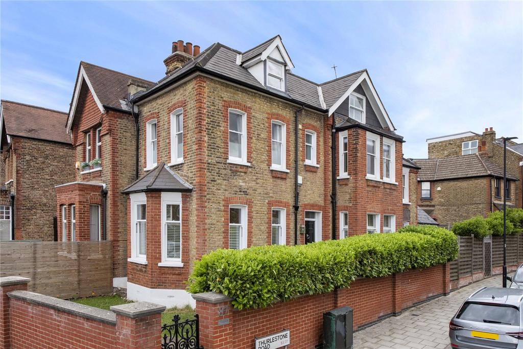 St. Julians Farm Road, West Norwood... 4 bed semidetached house £