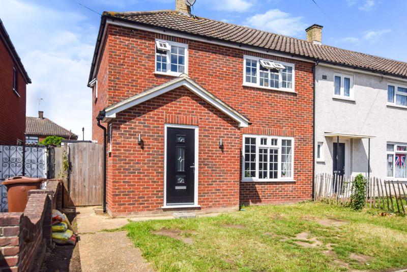 Anton Road, South Ockendon 3 bed end of terrace house £375,000