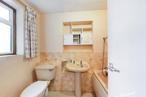 13 Hulbert End, Aylesbury, HP21 9DF