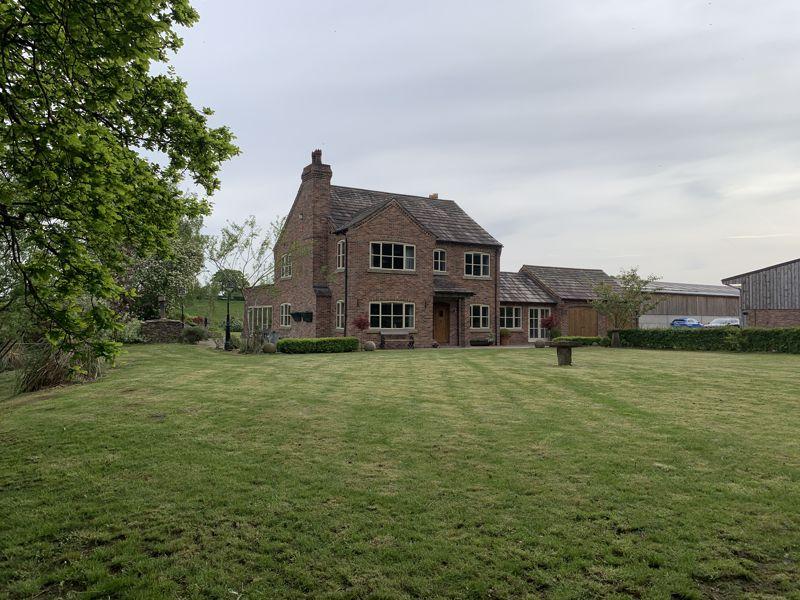 Marton Lane, Gawsworth, Macclesfield 4 bed detached house to rent £