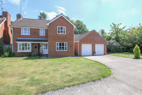 4 bedroom detached house for sale - Hugh Close, North Wootton, PE30
