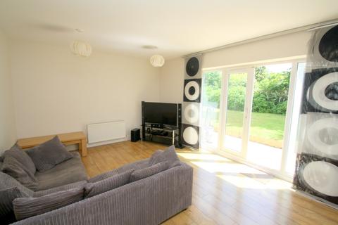 Flat 7, 26 - 30 Napier Road, Ashford, TW15 1DA