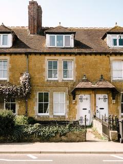 3 bedroom townhouse for sale, Cumnock Terrace, Castle Cary