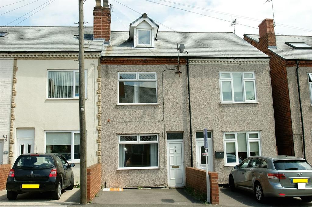 Langwith Road, Shirebrook, Mansfield 3 bed terraced house £115,000