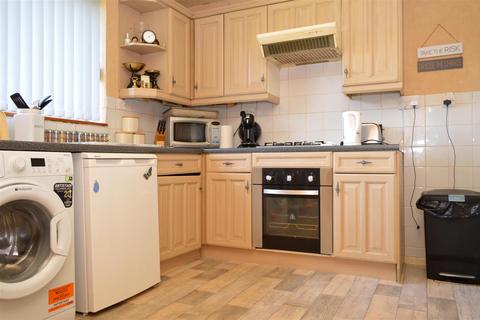 24 Rosary Road, Oldham, OL8 2SW