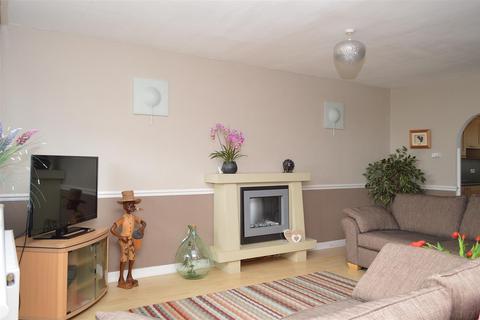 21 Schofield Street, Oldham, OL8 1QJ