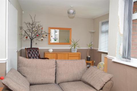 21 Schofield Street, Oldham, OL8 1QJ