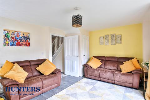 4 Foxton Close, Oldham, OL8 2SX