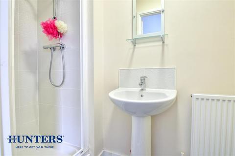4 Foxton Close, Oldham, OL8 2SX