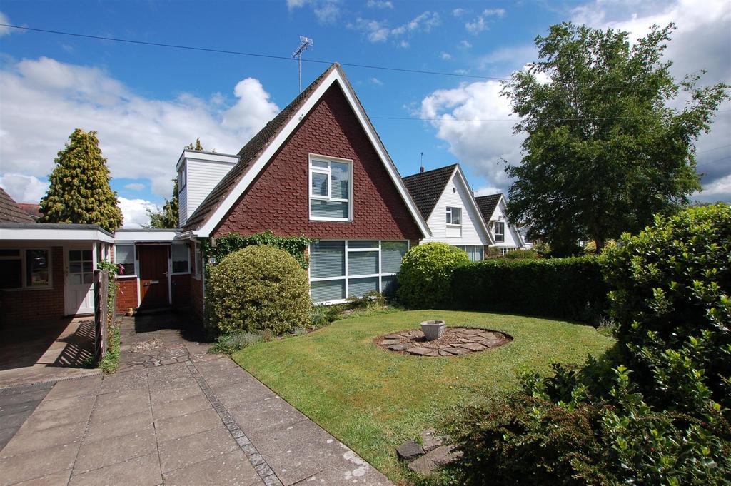 Belvedere Close, Kidderminster, DY10 3AT 3 bed detached house £280,000