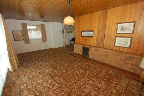 3 Belvedere Close, Kidderminster, DY10 3AT