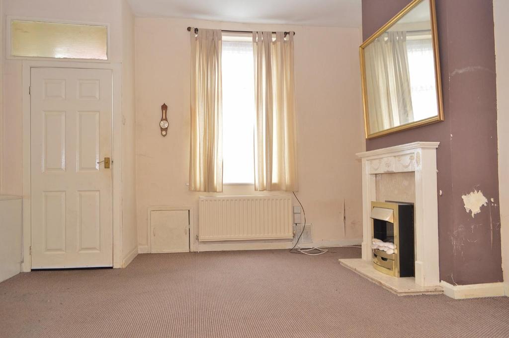 Edith Street, Hathershaw, Oldham 2 bed terraced house £110,000