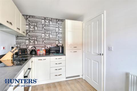 98 Rosary Road, Oldham, OL8 2SL
