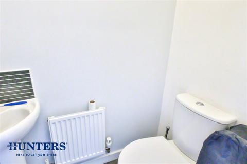 98 Rosary Road, Oldham, OL8 2SL
