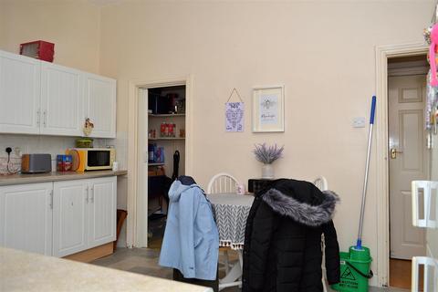 11 Forest Street, Oldham, OL8 3ER