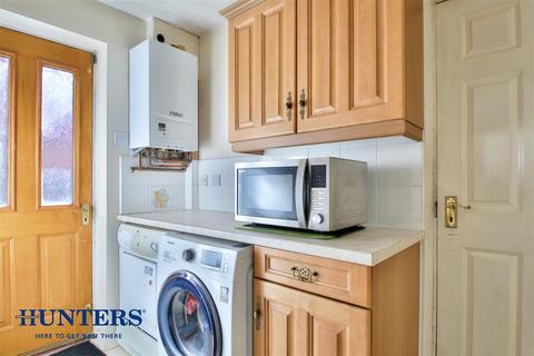 26 Challum Drive, Chadderton, Oldham, OL9 0LY