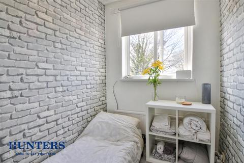 200 Foxdenton Lane, Chadderton, Oldham, OL9 9QR