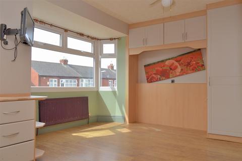 12 Werneth Crescent, Oldham, OL8 4LT