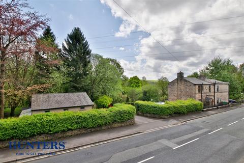 8 Barnes Meadows, Littleborough, OL15 9PW