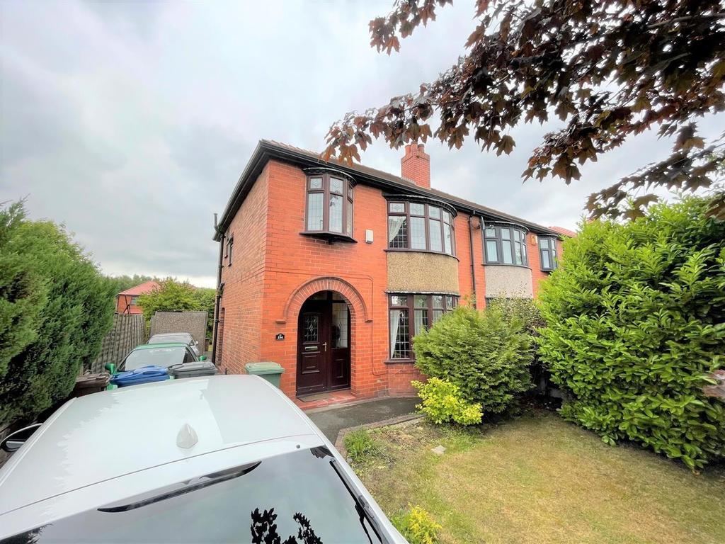 St Helens Road, Leigh 3 bed semidetached house for sale £269,995