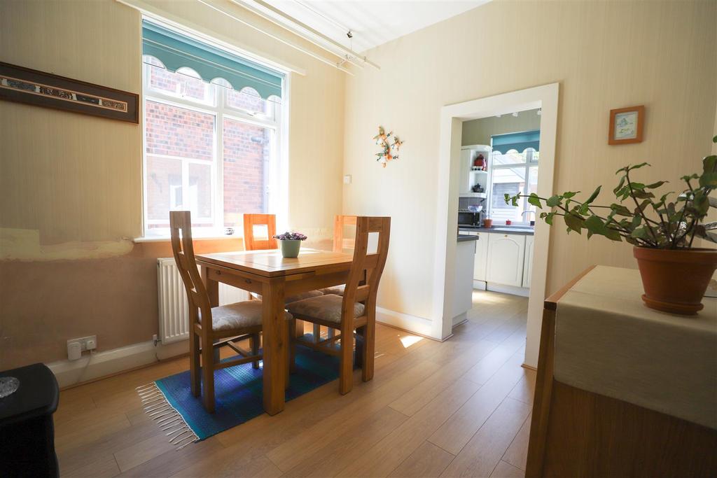 Breakfasting room