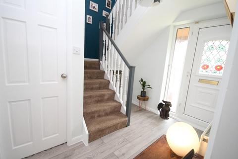 7 Summer Lea, Idle, Bradford, BD10 8PL