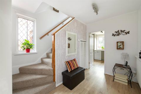 18 Church Road, Reigate, RH2 8HY
