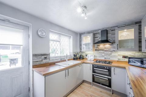 9 Barratts Croft, Brierley Hill, DY5 4UL