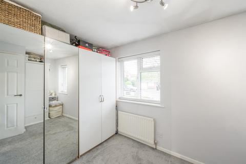 9 Barratts Croft, Brierley Hill, DY5 4UL
