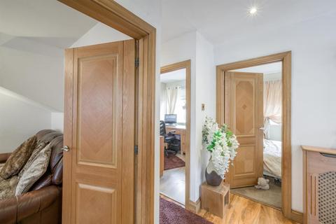 4 Fairfield Drive, Kinver, Stourbridge, DY7 6EW