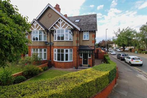 199 Billing Road, Northampton, NN1 5RS