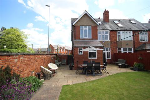 199 Billing Road, Northampton, NN1 5RS