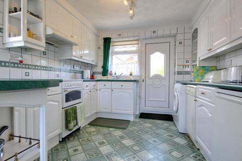 2 Orchard Close, Anlaby, Hull, HU10 6RF