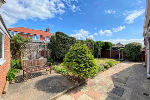 2 Orchard Close, Anlaby, Hull, HU10 6RF