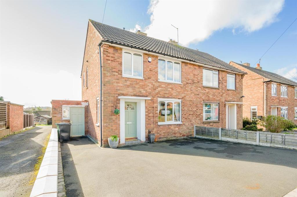 Tack Farm Road, Stourbridge, West Midlands 3 bed semidetached house for sale £215,000