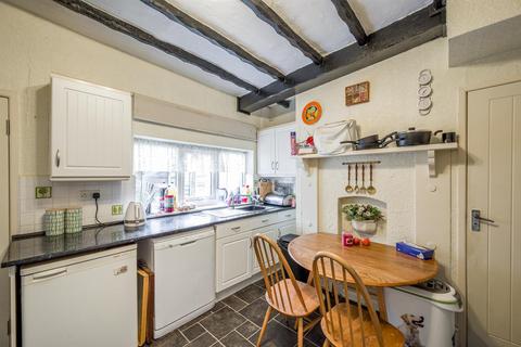 6 Cross Street, Wordsley, Stourbridge, DY8 5QN