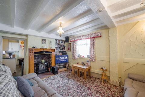 6 Cross Street, Wordsley, Stourbridge, DY8 5QN
