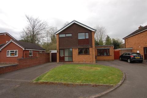 11 Windermere Drive, Kingswinford, DY6 8AN