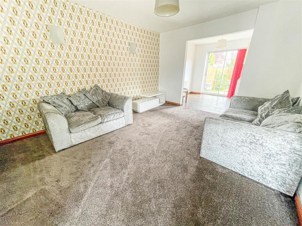 Hendre Close, Off Broad Lane, Coventry 3 bed terraced house £200,000