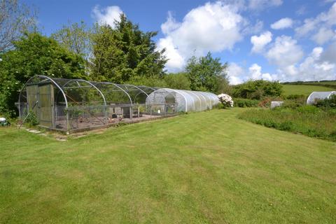 Clun Gwernak Releath, Sithney, Helston, TR13 0HD