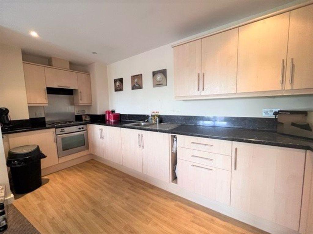 Marsden House, Bolton, BL1 2JX 2 bed apartment £695 pcm (£160 pw)