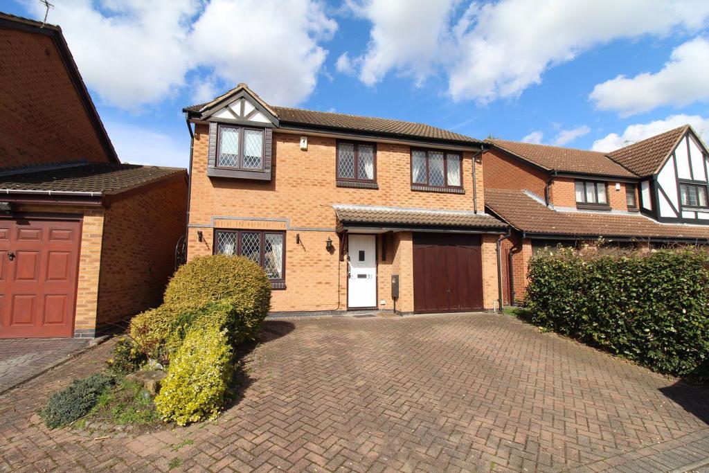 Torvill Drive, Wollaton, Nottingham, NG8 2BR 4 bed detached house £